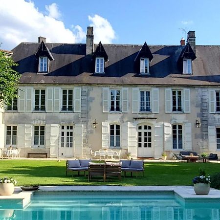 Logis Des Tourelles Bed & Breakfast Cognac Exterior photo